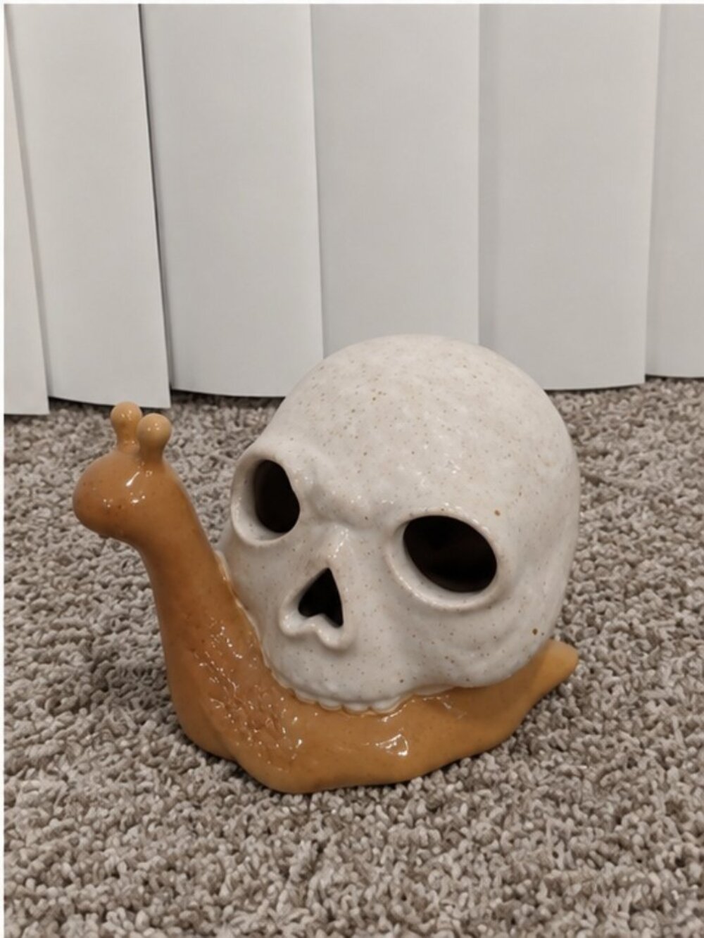 TJ Maxx Light Up Skull Snail Halloween Gothic Decor